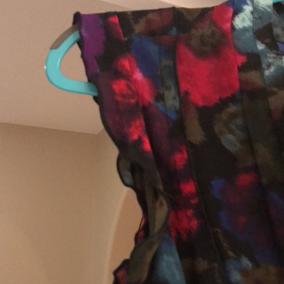EUC Anthropologie FEI wrap silk floral top size 4 - Picture 5 of 7